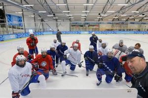 Find: Ice Hockey Camp Near Me [Skills & Fun!] | Your Ultimate Source for Hockey Updates, Training Guides, and Equipment Recommendations