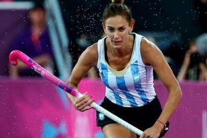 Luciana Aymar Field Hockey: The Queen & Her Game | Your Ultimate Source for Hockey Updates, Training Guides, and Equipment Recommendations