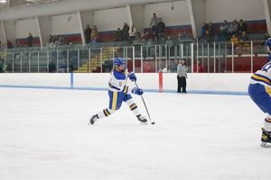 UNE Women's Hockey: Power Play at the University of New England Your Ultimate Source for Hockey Updates, Training Guides, and Equipment Recommendations UNE Women's Hockey: Power Play at the University of New England | Your Ultimate Source for Hockey Updates, Training Guides, and Equipment Recommendations