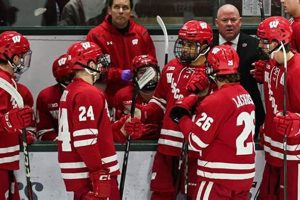 College Men's Hockey Transfer Portal: Your Complete Guide | Your Ultimate Source for Hockey Updates, Training Guides, and Equipment Recommendations