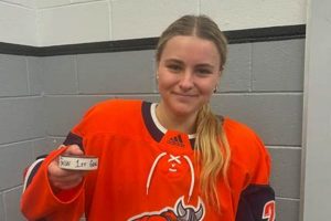 Salem State Women's Hockey: Vikings on Ice! Your Ultimate Source for Hockey Updates, Training Guides, and Equipment Recommendations Salem State Women's Hockey: Vikings on Ice! | Your Ultimate Source for Hockey Updates, Training Guides, and Equipment Recommendations