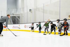 Top Hockey Clinics Near You: Skills & Drills! Your Ultimate Source for Hockey Updates, Training Guides, and Equipment Recommendations Top Hockey Clinics Near You: Skills & Drills! | Your Ultimate Source for Hockey Updates, Training Guides, and Equipment Recommendations