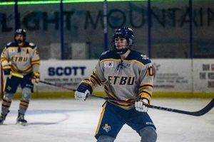 Your ETBU Hockey Guide: News, Scores & More! | Your Ultimate Source for Hockey Updates, Training Guides, and Equipment Recommendations