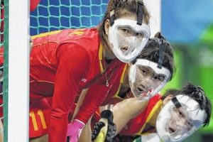 Ultimate Field Hockey Masks for Corners: Safety First! Your Ultimate Source for Hockey Updates, Training Guides, and Equipment Recommendations Ultimate Field Hockey Masks for Corners: Safety First! | Your Ultimate Source for Hockey Updates, Training Guides, and Equipment Recommendations